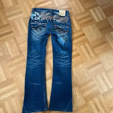 Red Pepper 부츠컷 데님 24