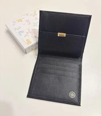 황궁 지갑 한정품 2단 접이식 지갑 천연 가죽 블랙