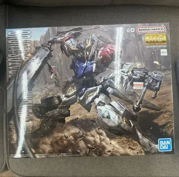 MG 1/100 건담 발바토스 루푸스