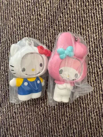 헬로키티 마이멜로디 캡슐 토이 얼굴 끼우기 사진 프레임 마스코트