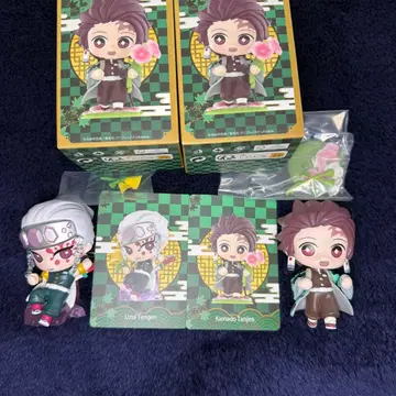 POPMART 귀멸의 칼날 생일꽃 우즈이 텐겐 카마도 탄지로