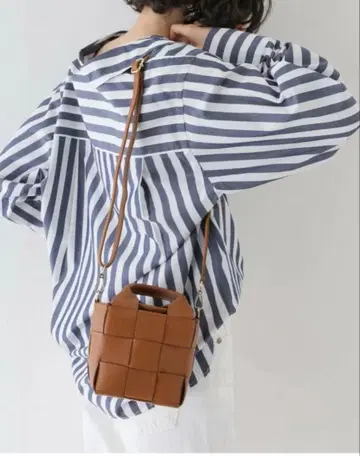 SLOBE IENA [ MARLON ] 메쉬 핸드백 새상품