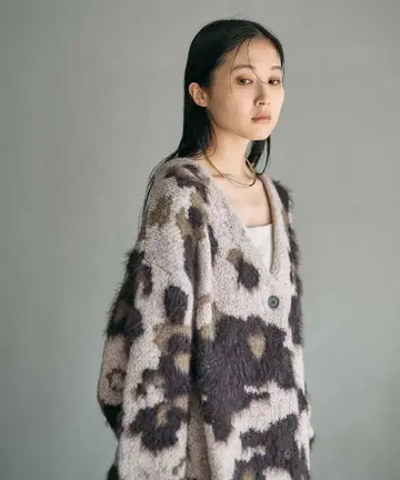 새상품급 LEPSIM 5게이지 패턴 재기 V 가디건