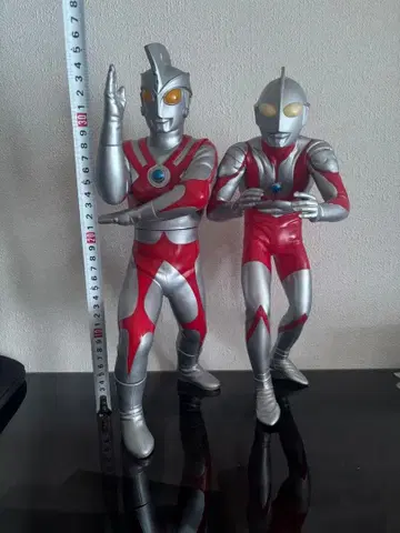 울트라맨 피규어 2체 세트