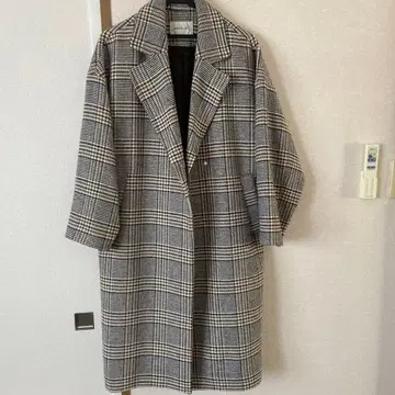 UNRELISH 체크 무늬 롱 코트