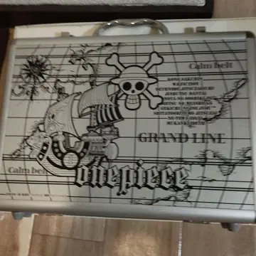 원피스 아타셰 케이스