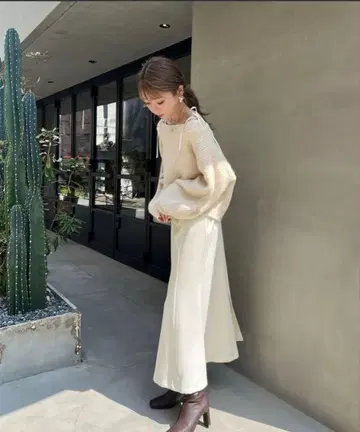 titivate 보트넥 루즈핏 니트 베이지