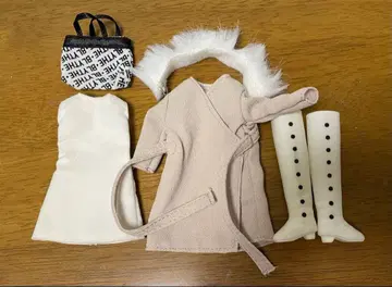 [ 새상품급 ] 브라이스 할리우드 의상 정품