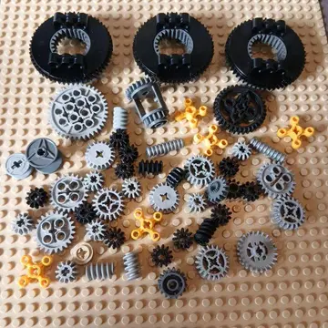 24 LEGO Technic 기어와 스프링 세트