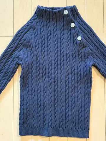 UNITED ARROWS 네이비 케이블 짜임 니트 스웨터 비쥬