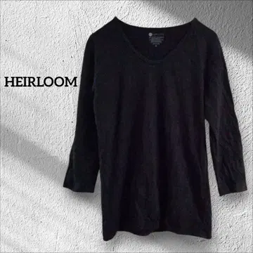1점 한정 HEIRLOOM 블랙 V넥 티셔츠 컷소 S