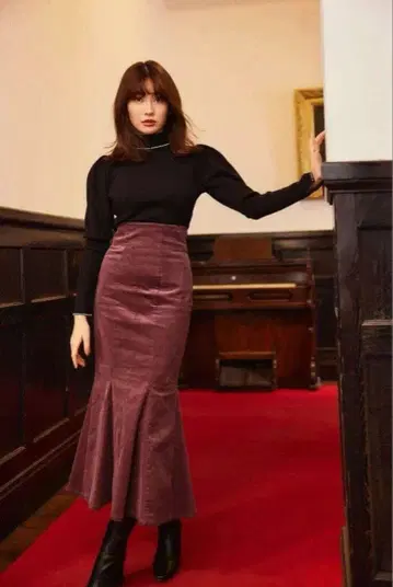 Herlipto Calla Lily Skirt