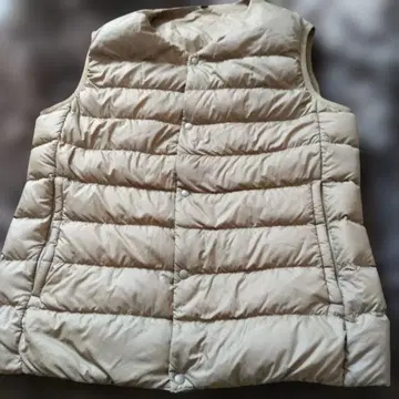 무인양품 다운 베스트 라이트 브라운 M 사이즈 새상품급
