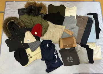 여성용 의류 M~L 사이즈 묶음 판매