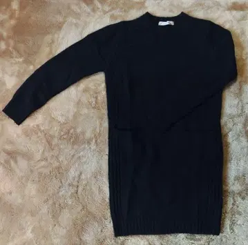 1/2Un-Demi 블랙 니트 긴팔 원피스