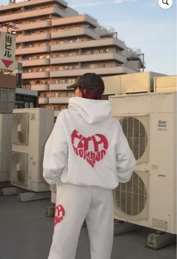vintage like Heart Logo Hoodie