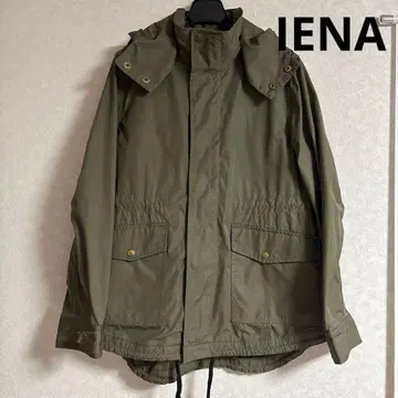 IENA 후드 부착 마운틴 파카