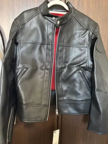 GU and beautiful people 블랙 가죽 자켓