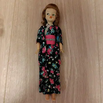 타미짱 기모노 네이비 바탕 꽃무늬