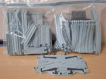 다이소 프티 기차 프라레일 레일 부품 세트 그레이