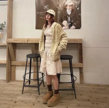 루비앤유 노르딕 니트 지퍼 블루종