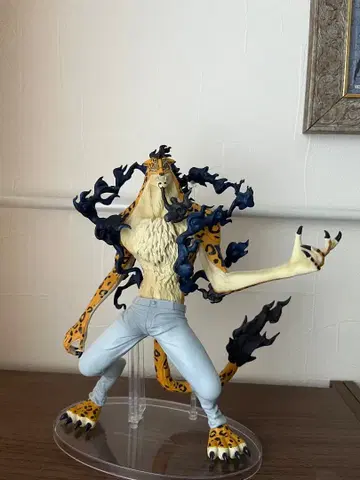 제일복권 원피스 에그헤드 각성 루치 피규어