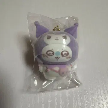 치이카와 산리오 콜라보 플로키 키링 모몽가 쿠로미