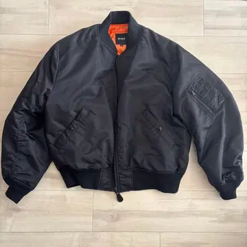 새상품급 남성용 S 빔즈 MA-1 나일론 충전솜 자켓 블랙