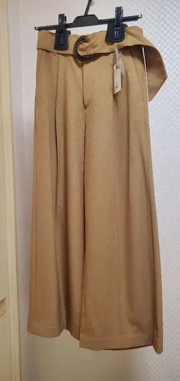 베이지 벨트 포함 와이드 팬츠 택 포함 새상품