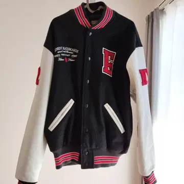 ELEMENT SKATEBOARDS 바시티 자켓 L 사이즈 블랙/화이트