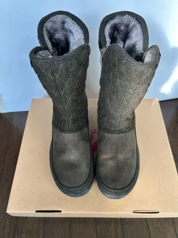 르 꼬끄 스포르티브 다크 브라운 퀼팅 부츠