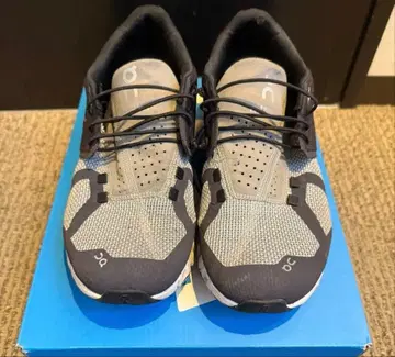 ON Cloud5 블랙/슬레이트