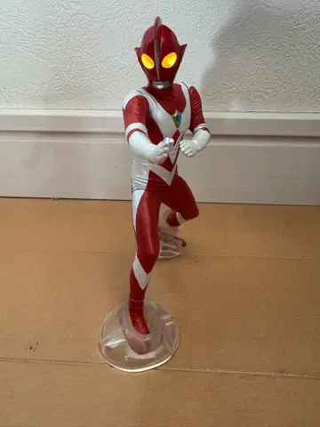 궁극의 루미너스 울트라맨 15 / 울트라맨 아스