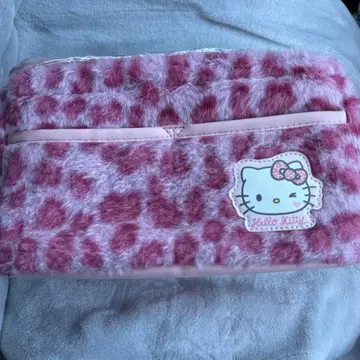 시마무라 갸루키티 헬로키티 보관 케이스 레오파드 무늬 핑크
