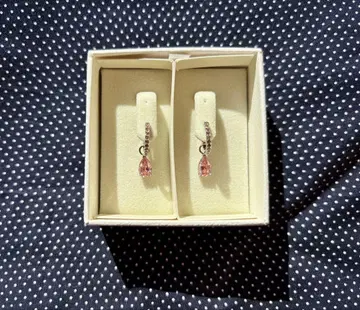 스와로브스키 Attract 드롭 귀걸이 핑크, 도금