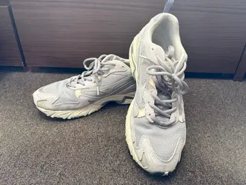 MIZUNO WAVERIDER10 그레이 28.5cm