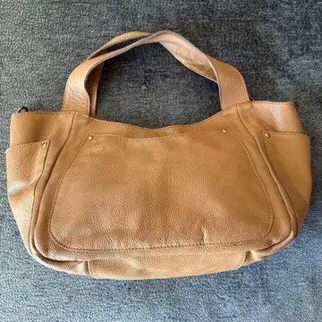 베이지 가죽 핸드백 [ A4 사이즈 OK ] 사이드 포켓 포함