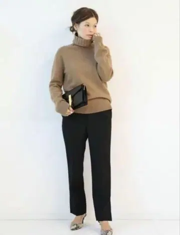 Deuxieme Classe JADE 터틀 니트 카멜