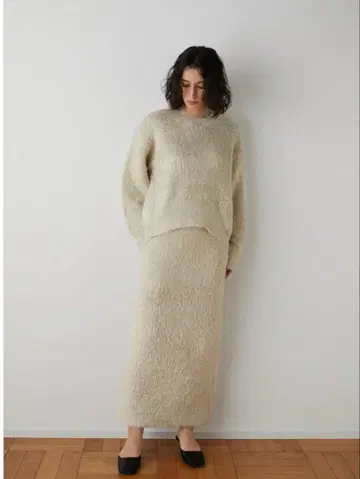 새상품급 ELLIE 라메 풀오버