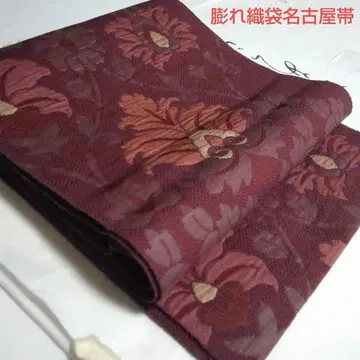 꽃무늬 부풀린 직조 나고야 오비