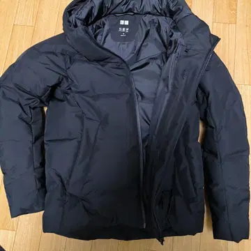 UNIQLO 다운 자켓 M 사이즈