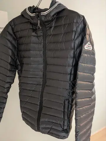 [ 25일까지 판매 ] PYRENEX 블랙 다운 자켓 라이트 다운