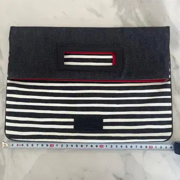 블랙 라벨 클러치백