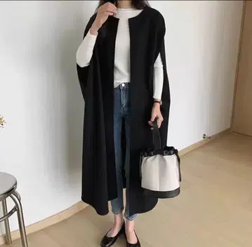 La-gemme 울 혼방 판초 베스트 아우터 드롭 숄더 코트