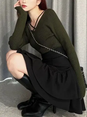 새상품 RESEXXY 데콜테 크로스 니트