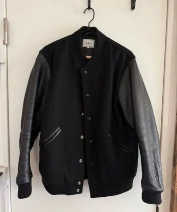 [ 스테디셀러 ] 울 가죽 바시티 자켓 FREAK'S STORE