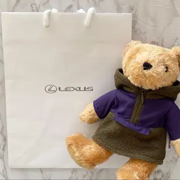 LEXUS 베어 아웃도어 후드 부착 봉제 인형