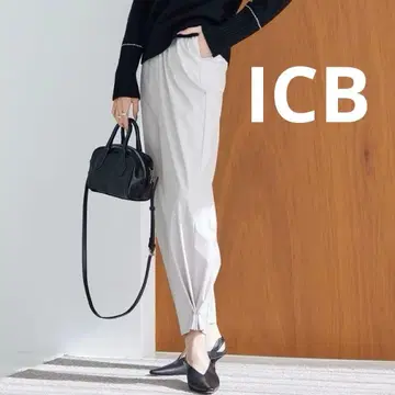 ICB L 라이트 인조 가죽 배럴 팬츠