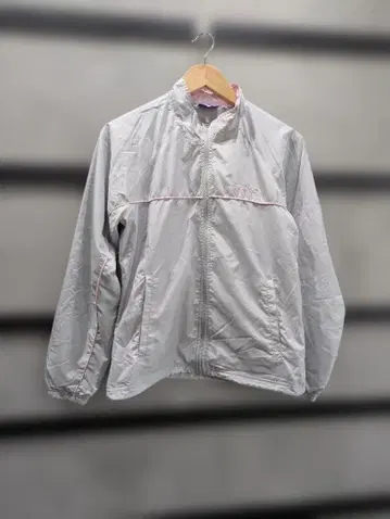 새상품급 Reebok 나일론 저리 셋업 라이트 그레이 L