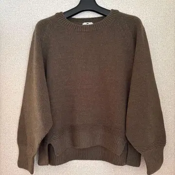 야마다야 m 미사용품 래글런 소매 니트